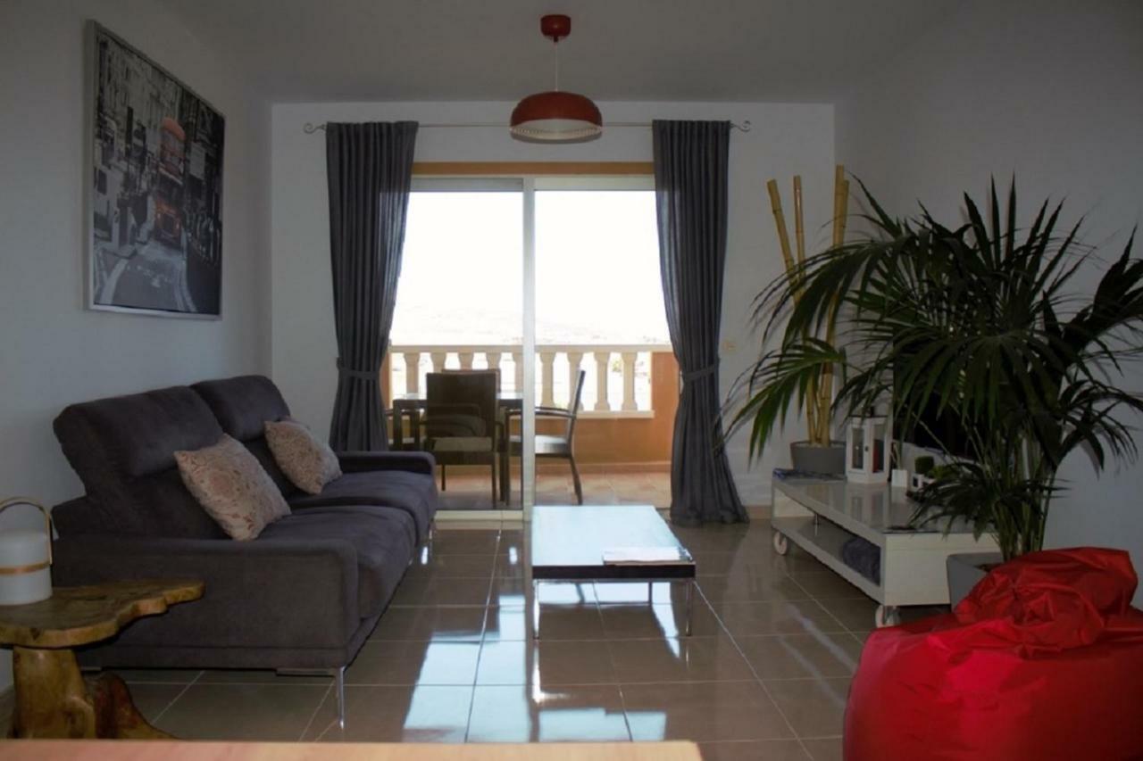 La Perla Beach Apt With Pool El Médano Exteriör bild
