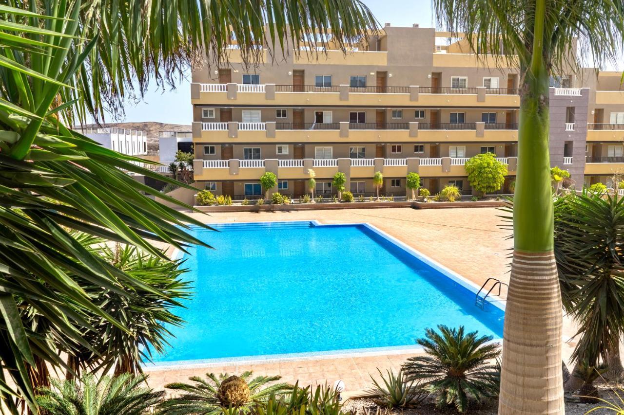 La Perla Beach Apt With Pool El Médano Exteriör bild